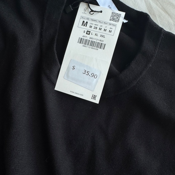 🖤 ZARA Black Crewneck Sweater with Gold Button Detail 🖤 - Picture 2 of 3